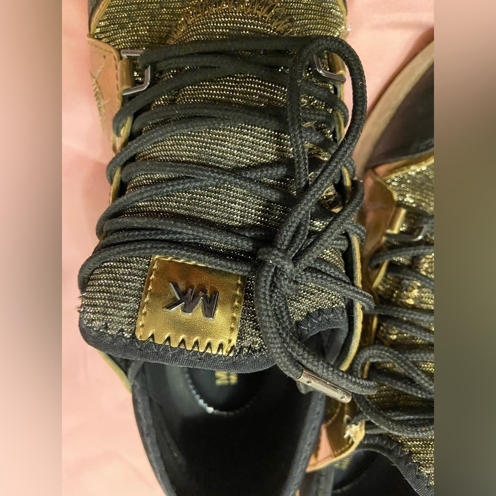 Michael kors shoes - Picture 8 of 9